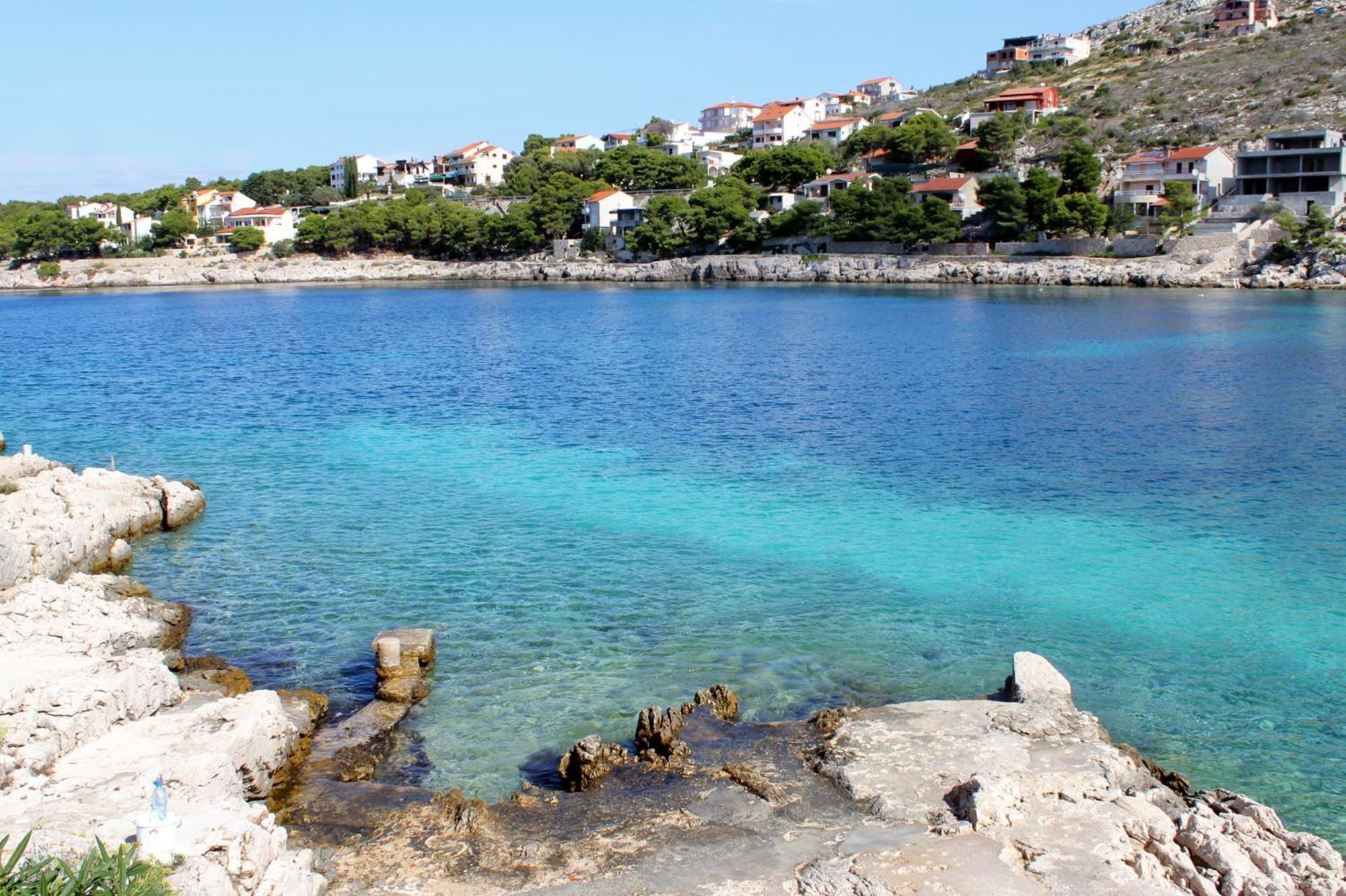 Apartments By The Sea Bilo, Primosten - 14601 Kültér fotó
